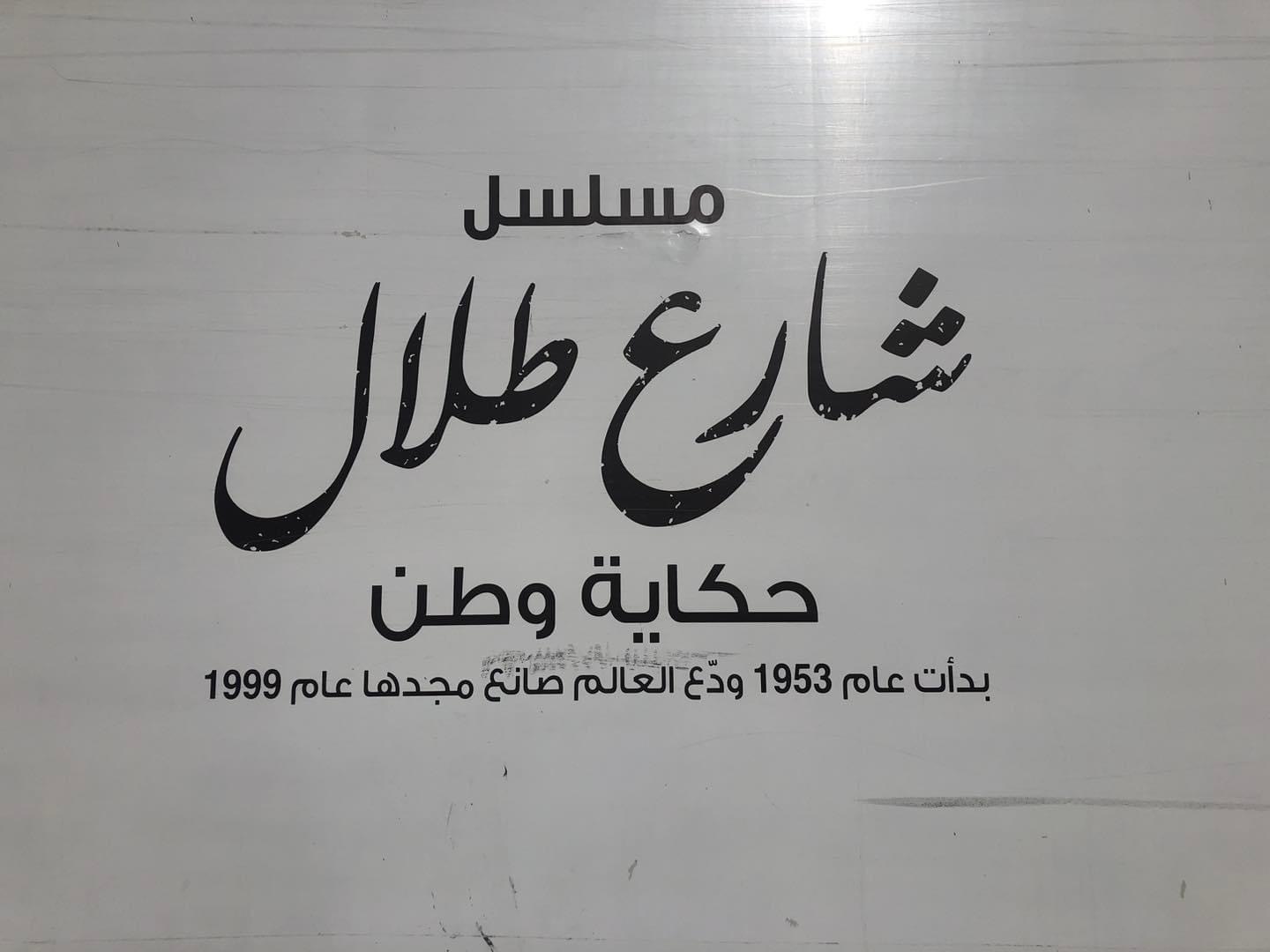 ١٠